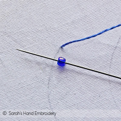 How to do Bead Embroidery with the Fern Stitch - Sarah's Hand